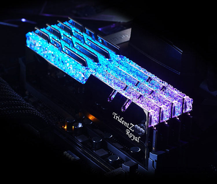 特価 PCパーツ G.Skill 16GBKit DDR4-3600 Royal TridentZ PCパーツ 